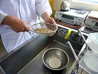 P1030682s.JPG (14643 バイト)