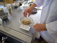 P1030688s.JPG (12679 バイト)